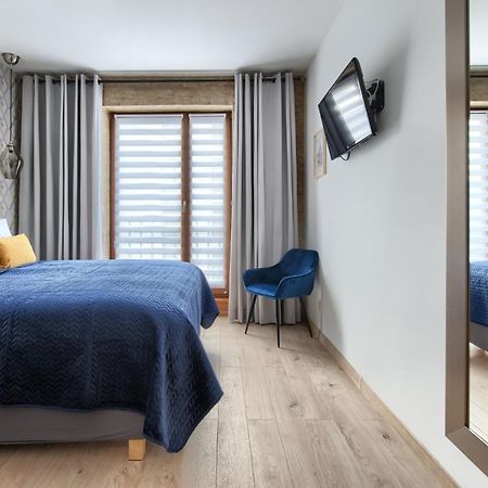 City Center Apartament Parking By Impero Posen Exterior foto