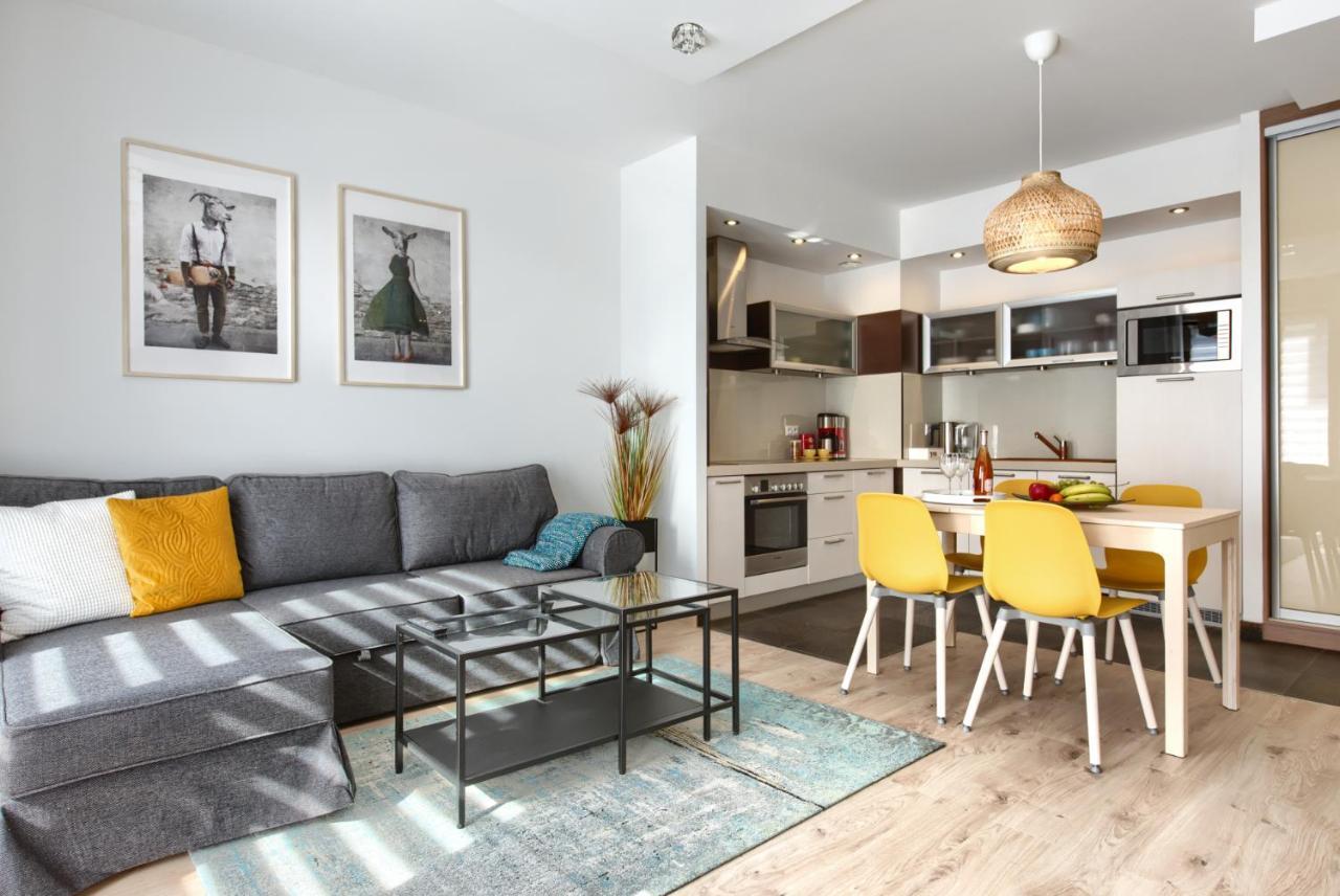 City Center Apartament Parking By Impero Posen Exterior foto